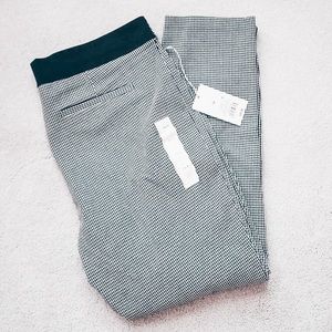 Black and white pants